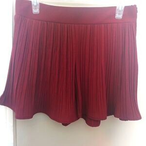 Zara Burgundy Houndstooth Shorts